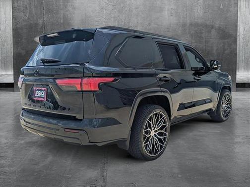 2024 Toyota Sequoia Platinum