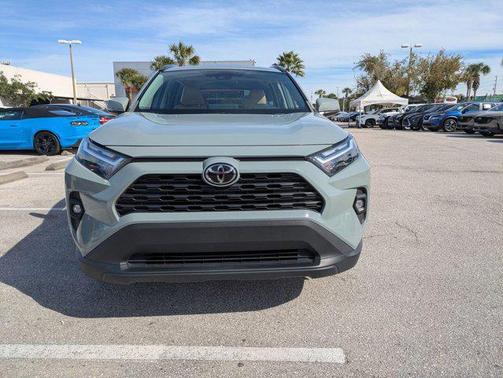 2022 Toyota RAV4 XLE Premium