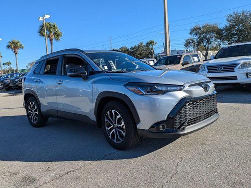 2025 Toyota Corolla Hybrid SE