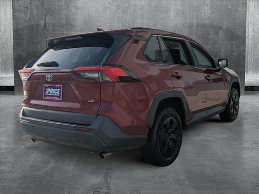 2020 Toyota RAV4 LE