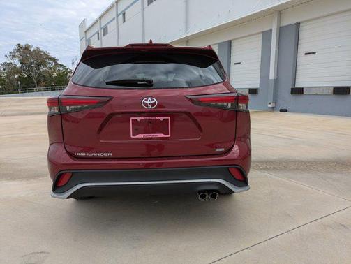 2024 Toyota Highlander XSE