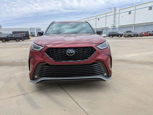 2024 Toyota Highlander XSE