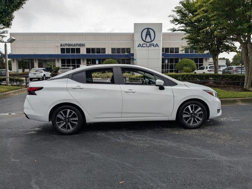 2024 Nissan Versa 1.6 SV