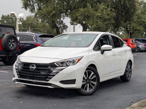 2024 Nissan Versa 1.6 SV