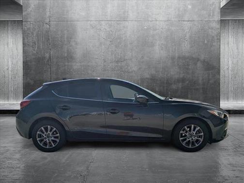 2016 Mazda Mazda3 i Grand Touring