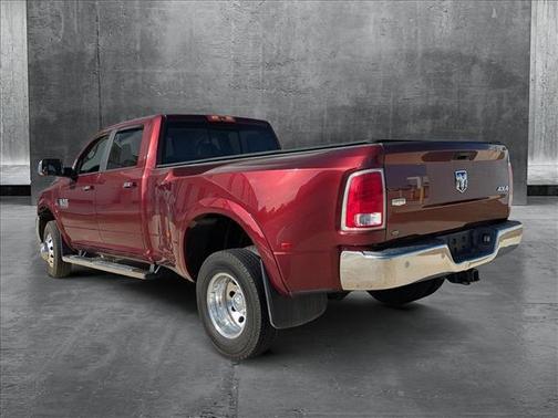 2018 RAM 3500 Laramie Crew Cab 4x4 8' Box