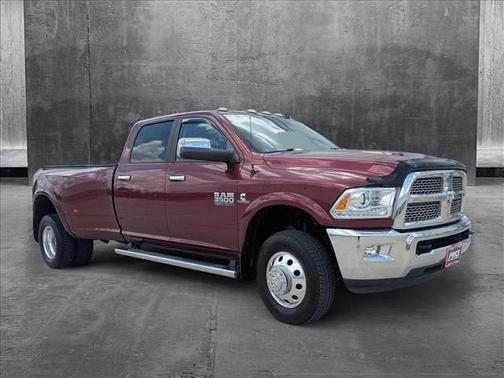 2018 RAM 3500 Laramie Crew Cab 4x4 8' Box