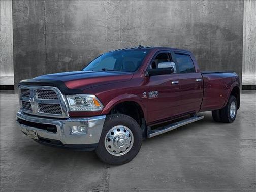 2018 RAM 3500 Laramie Crew Cab 4x4 8' Box