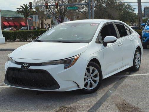 2022 Toyota Corolla LE