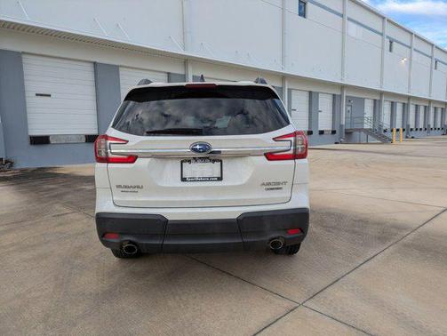 2023 Subaru Ascent Limited 8-Passenger