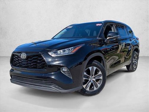 2020 Toyota Highlander XLE