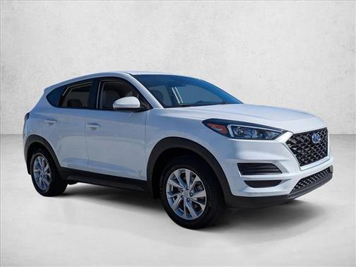 2021 Hyundai TUCSON SE