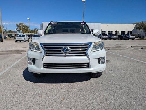 2015 Lexus LX 570 Base