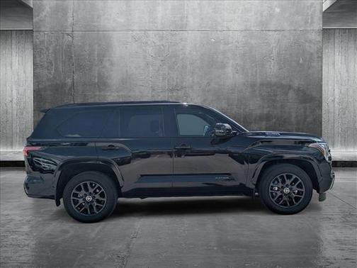 2024 Toyota Sequoia Platinum