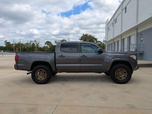 2019 Toyota Tacoma SR