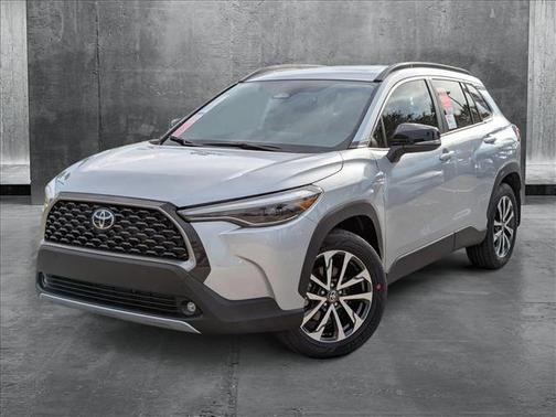2025 Toyota Corolla Cross XLE