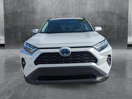 2023 Toyota RAV4 Hybrid XLE Premium