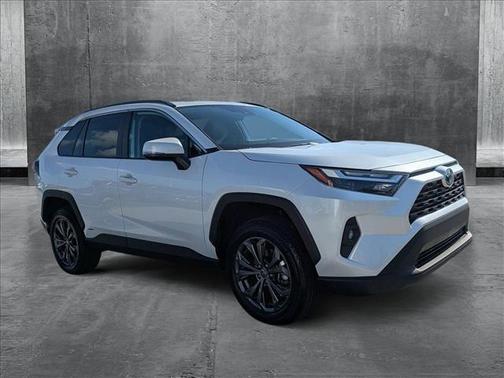 2023 Toyota RAV4 Hybrid XLE Premium
