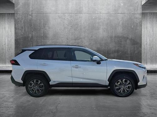 2023 Toyota RAV4 Hybrid XLE Premium
