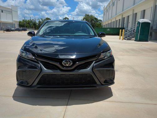 Midnight Black Metallic 2024 Toyota Camry SE