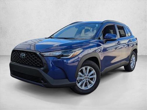 2024 Toyota Corolla Cross LE