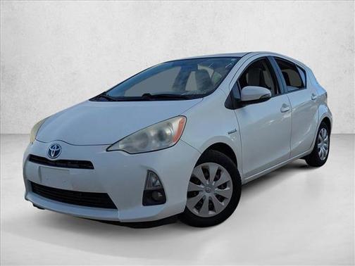 2013 Toyota Prius c One