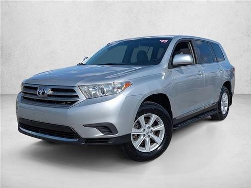 2013 Toyota Highlander SE