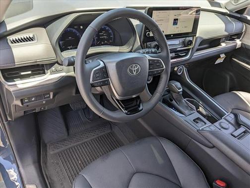 2025 Toyota Grand Highlander Limited