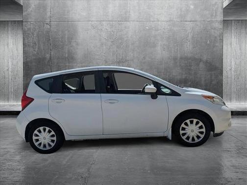 2016 Nissan Versa Note SV