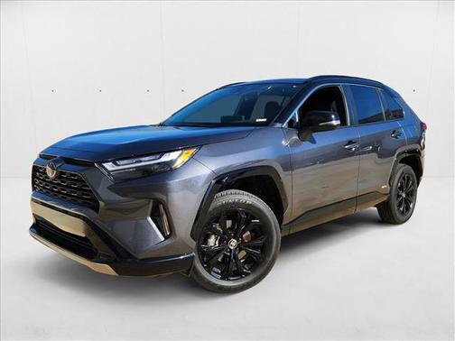 2025 Toyota RAV4 Hybrid SE