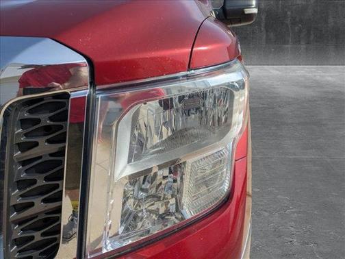 2018 Nissan Titan SV