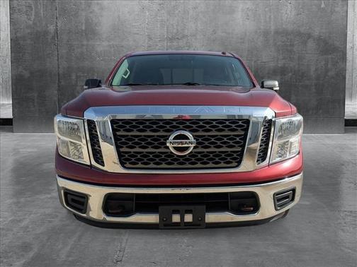 2018 Nissan Titan SV