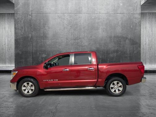 2018 Nissan Titan SV
