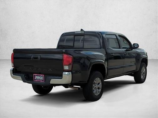 Midnight Black Metallic 2019 Toyota Tacoma SR5
