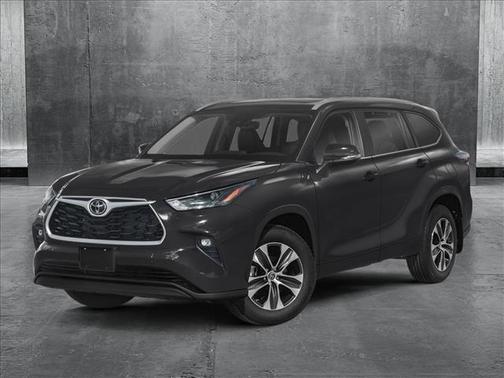 2025 Toyota Highlander XLE