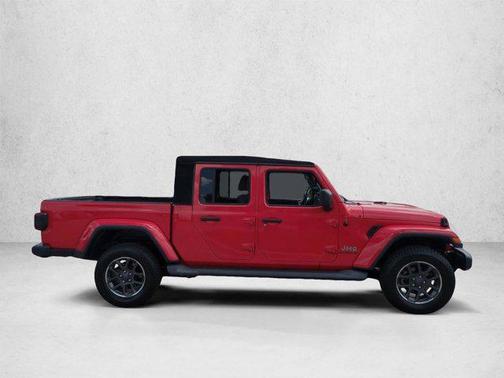 Firecracker Red Clearcoat 2020 Jeep Gladiator Overland