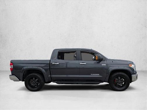 2015 Toyota Tundra SR5