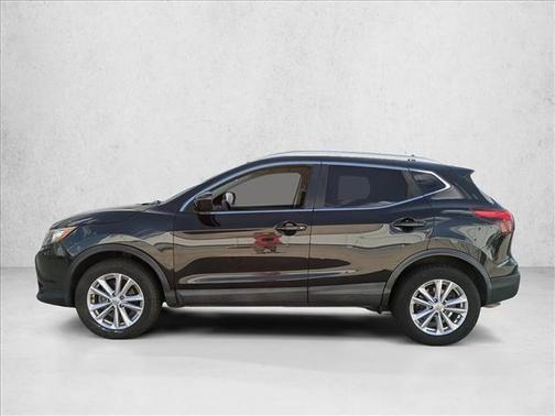 2017 Nissan Rogue Sport SV