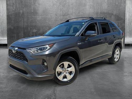 2021 Toyota RAV4 Hybrid XLE