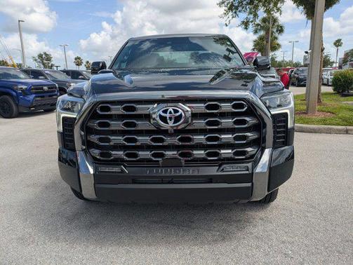 2024 Toyota Tundra Hybrid Platinum
