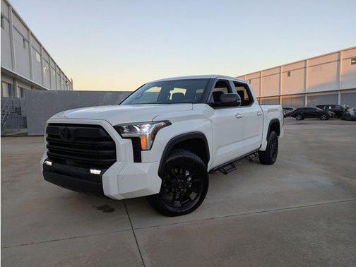 2025 Toyota Tundra SR5