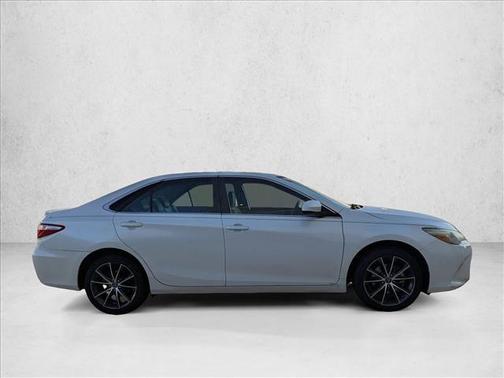 2017 Toyota Camry XSE