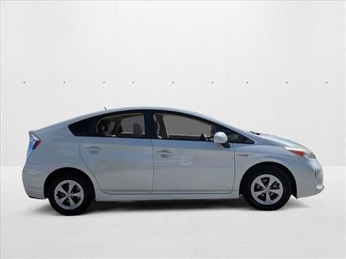 2014 Toyota Prius Two