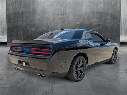 2020 Dodge Challenger SXT