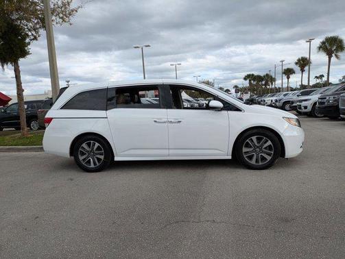 2014 Honda Odyssey Touring