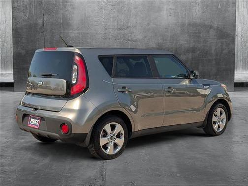 2017 Kia Soul Base