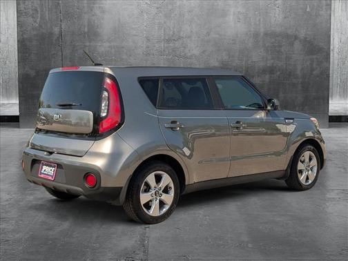 2017 Kia Soul Base