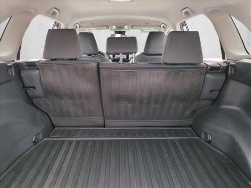 Ice Cap 2024 Toyota RAV4 XLE