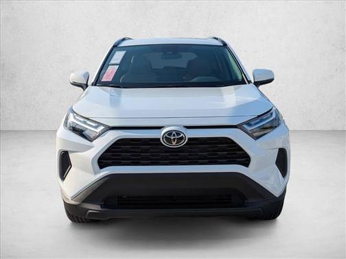 Ice Cap 2025 Toyota RAV4 Hybrid XLE