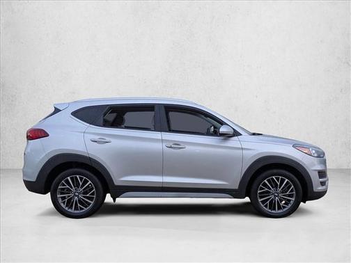 2021 Hyundai TUCSON SEL